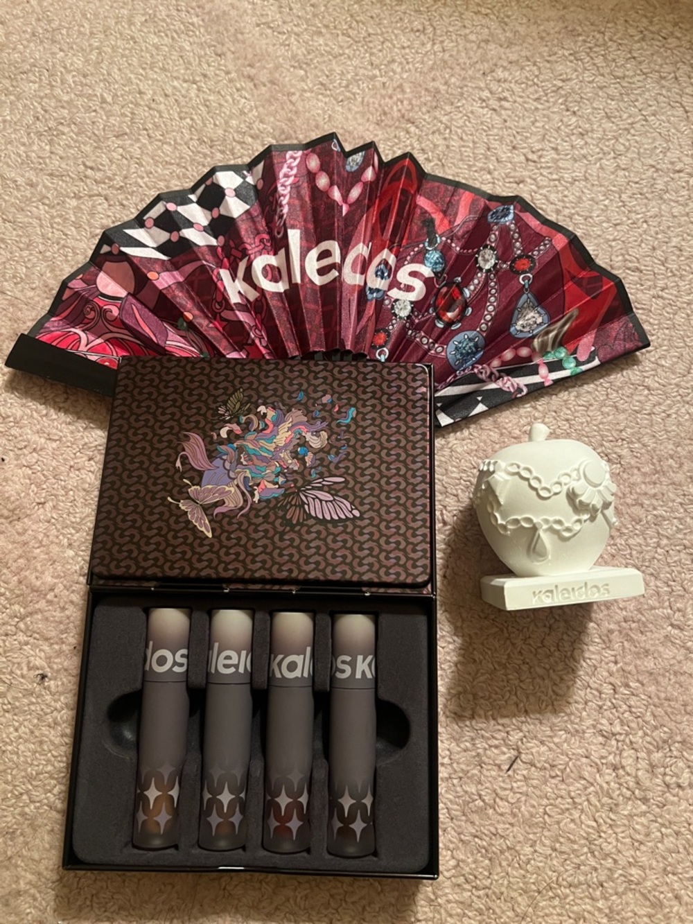 Kaleidos Full Set 4 Matte Lipsticks, Decorative Fan & Apple Trinket Set